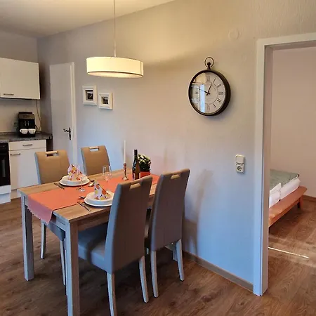 Wagner 4 Sterne Neef