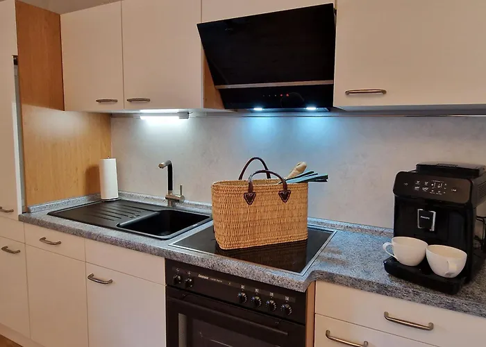 Wagner 4 Sterne * Neef